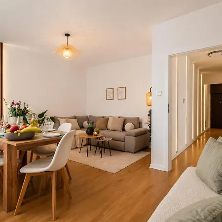 Vistula River Wawel Castle Ac Wifi Swimming Pool Sauna Gym Parking Διαμέρισμα