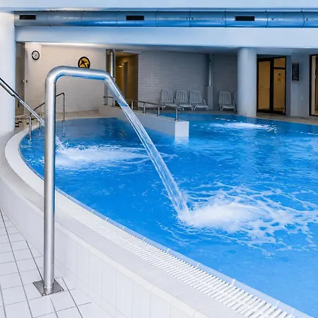 Vistula River Wawel Castle Swimming Pool Sauna Gym 아파트