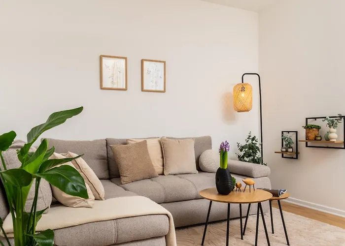 Vistula River Wawel Castle Swimming Pool Sauna Gym Apartament Kraków